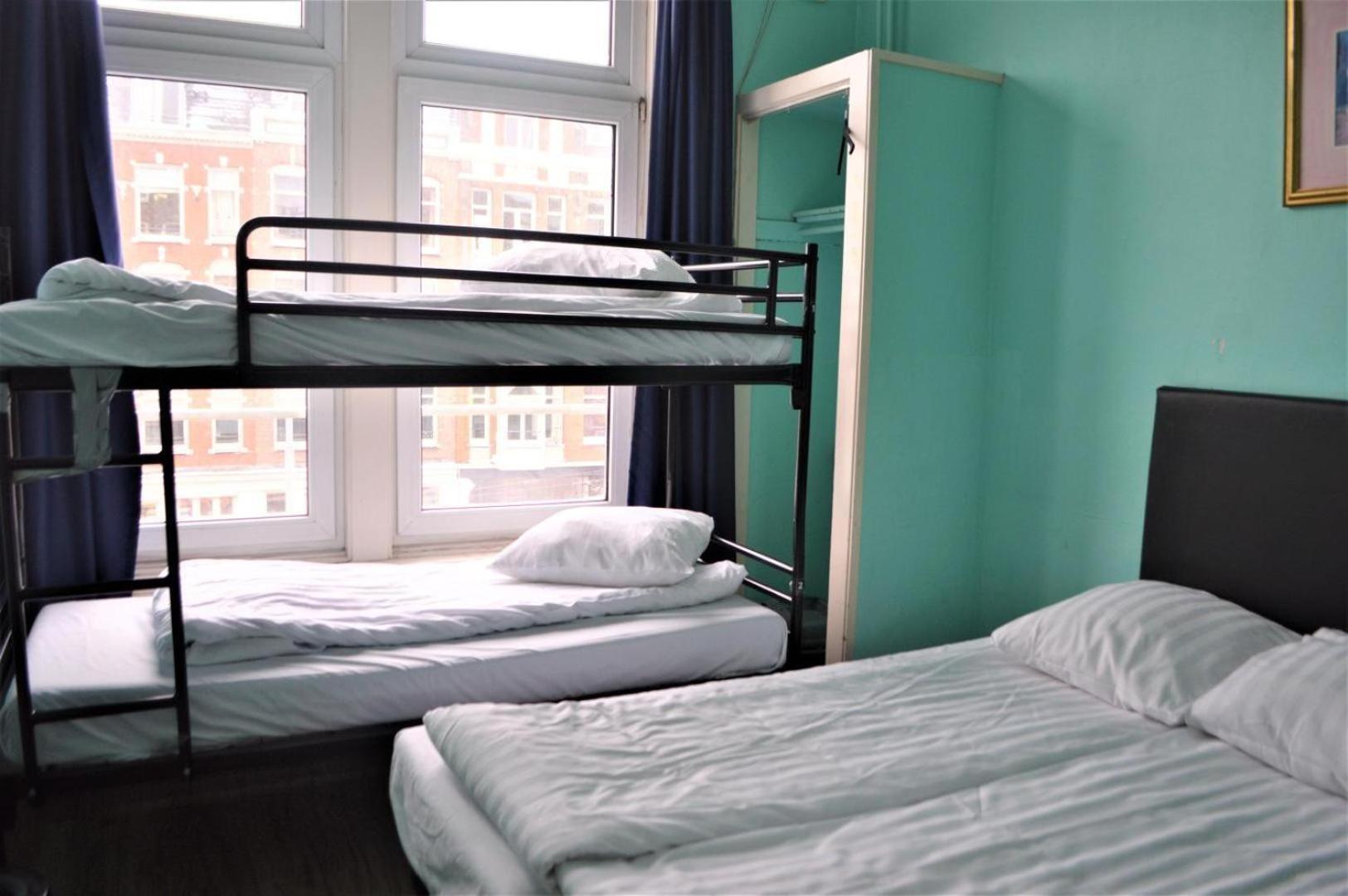 Bell House Hostel London Exterior photo